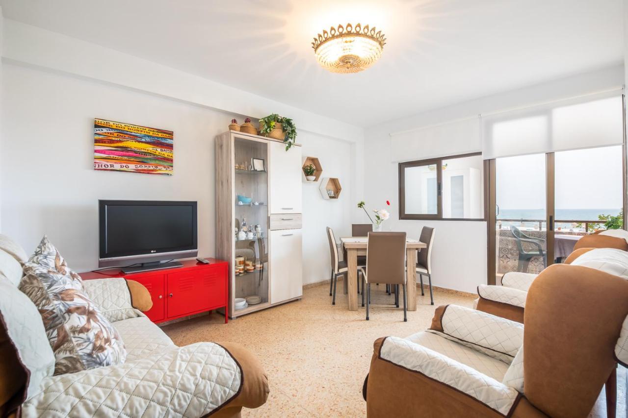 Isola Beachside Apartment Валенсия Экстерьер фото